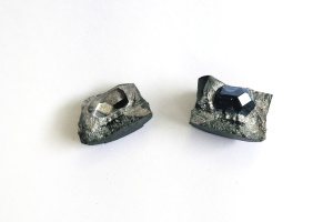 Diamanti dalle ceneri di cremazione - Laboratorio Algordanza in Svizzera